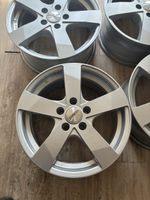 Dezent Alufelgen 7Jx16H2 ET30 108er Lochkreis 4 Stück