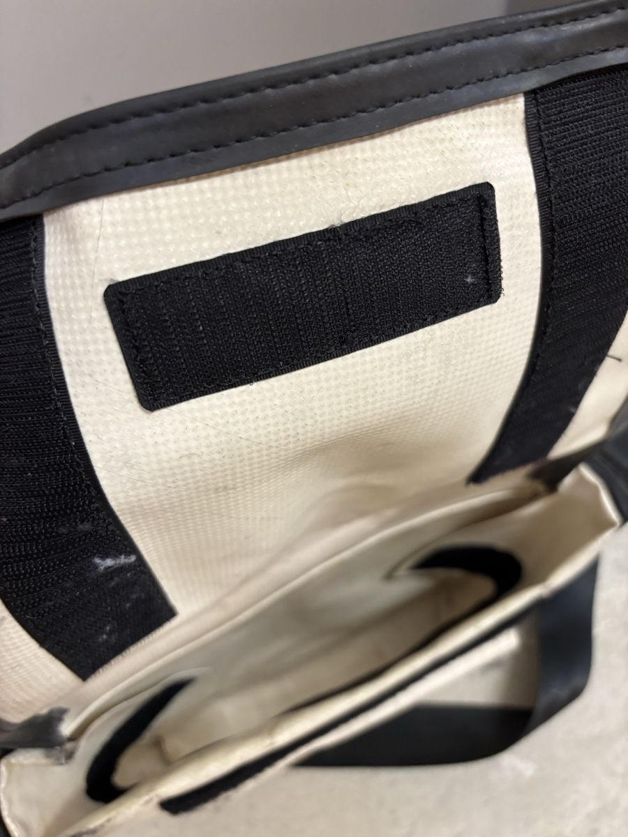 Freitag Borse: Freitag Tasche weiss/grün  – Usato da Thalwil venduto da Sterla 6