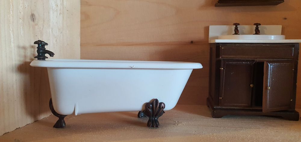 Melody Jane Puppenhaus Badewanne - Weißes Porzellan, 1:12 Maßstab, Miniatur-Badezimmermöbel