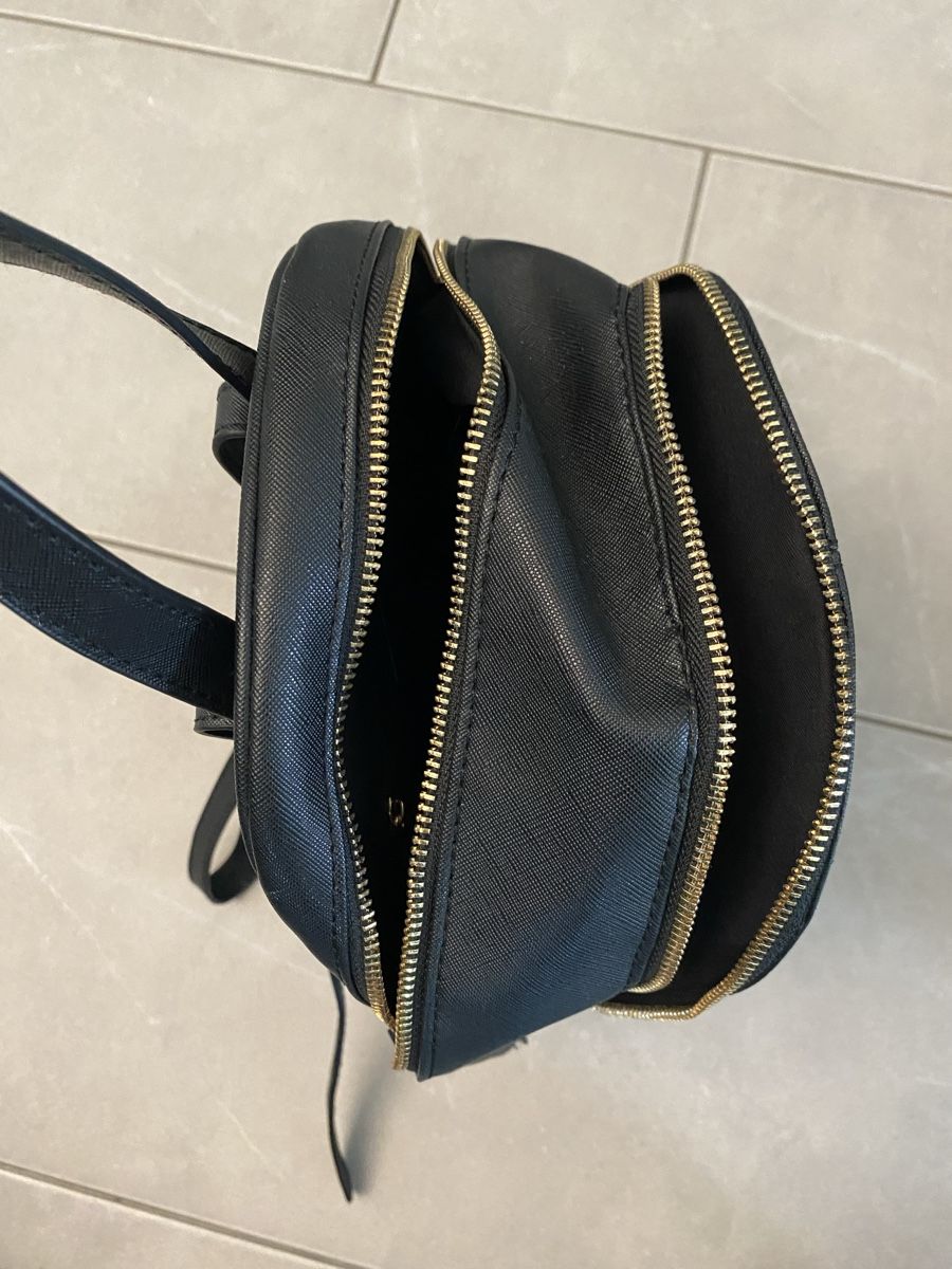Zaini: kleiner, schwarzer Rucksack von CHICORÉE – Nuovo (secondo la descrizione) da Hünenberg See venduto da lar_9zjk 2