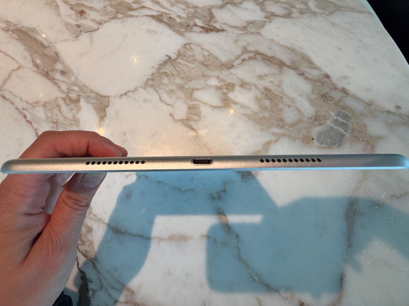 Apple Tablet PC: iPad Air 3. Gen 64GB WiFi + Cellular Mod. A2123 – Usato da Scherzingen venduto da oli_9rjp 4