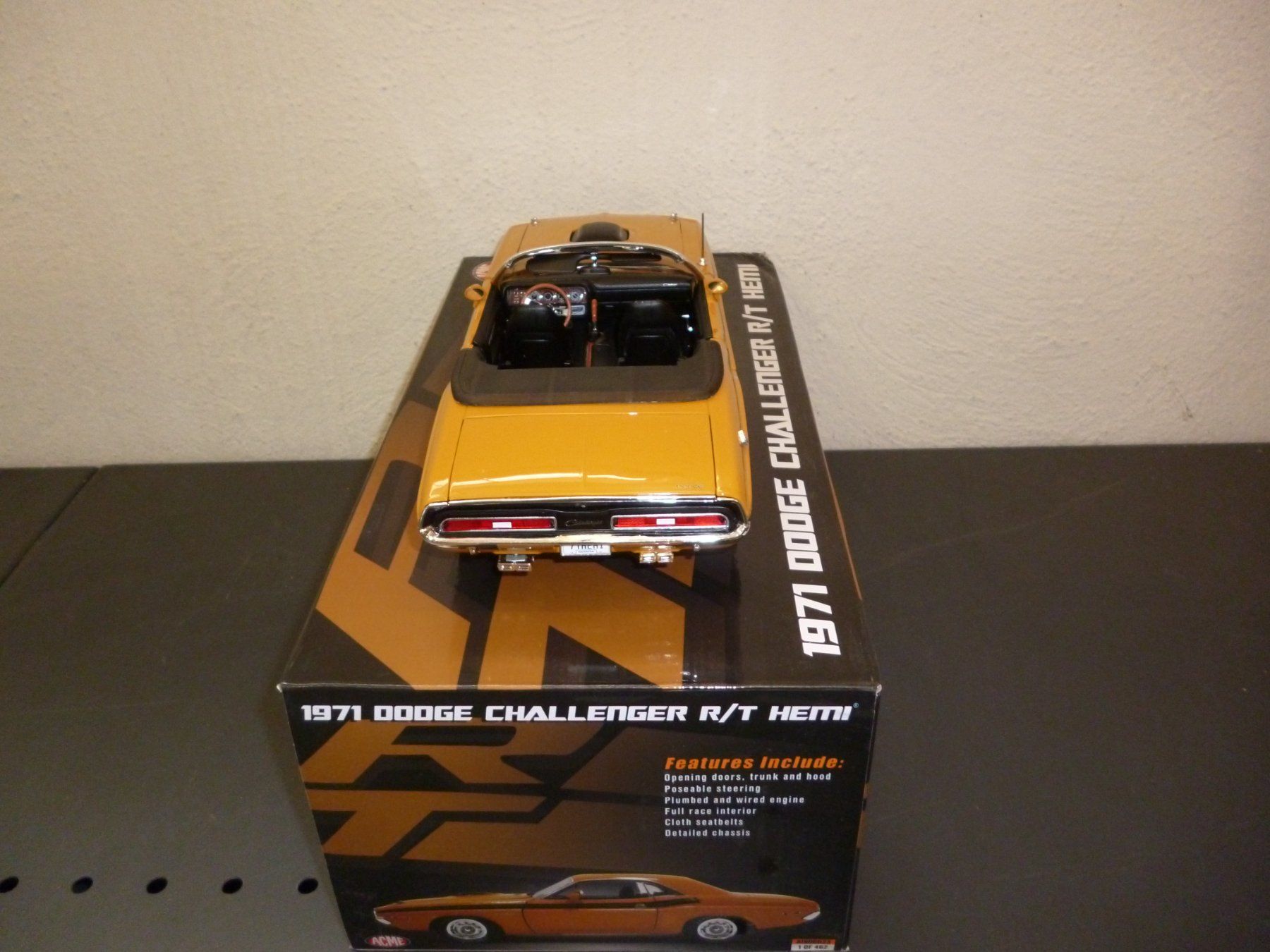 Dodge Modellautos: Dodge Challenger Conv. 1971 Hemi 1:18 BYC – Neu und originalverpackt aus Niederwil SG von Kaicorner03 3