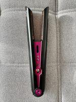 Dyson Corrale mit Mangel