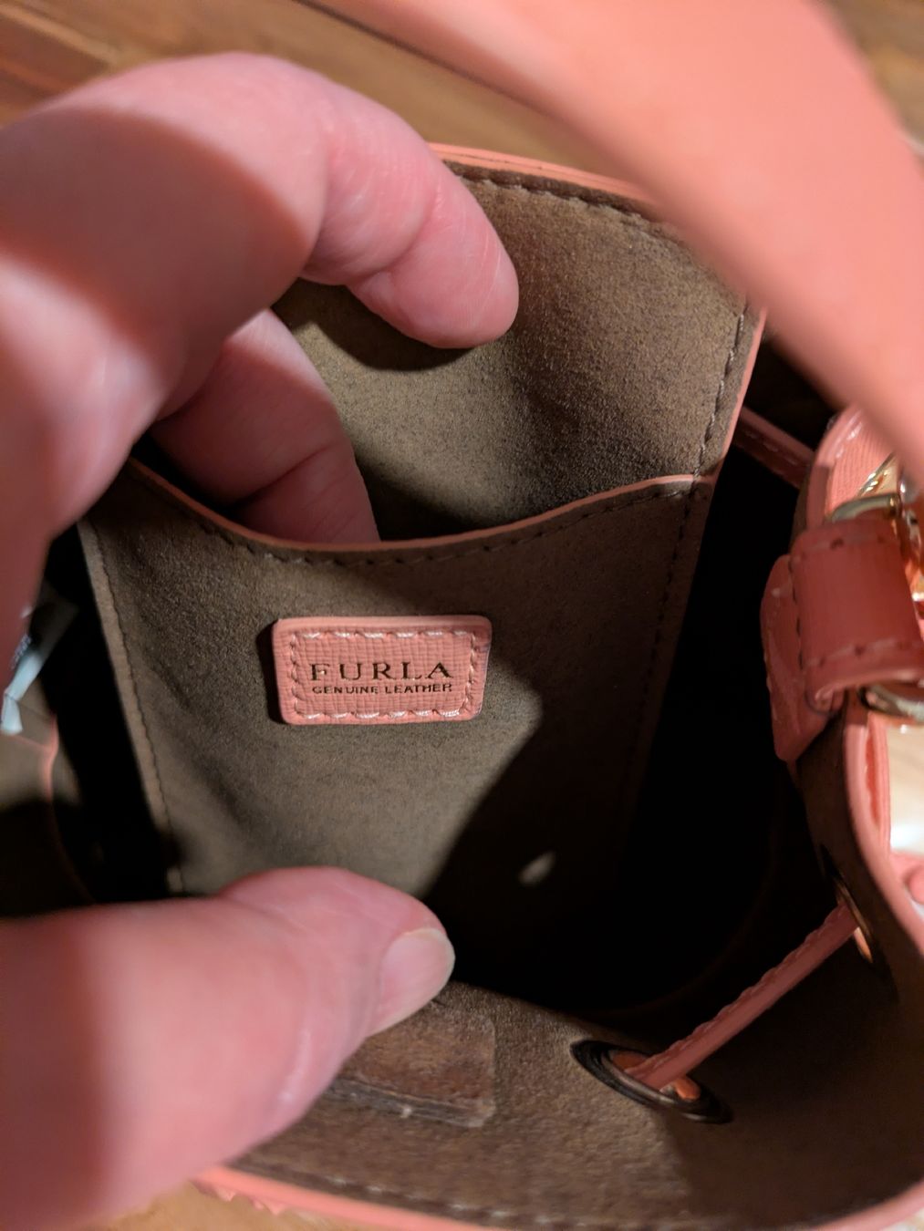 Furla Altro in  Abbigliamento & Accessori: Sac à bandoulière FURLA – Nuovo (secondo la descrizione) da Le Mont-sur-Lausanne venduto da elv_yyl8 3