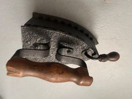 Antikes Bügeleisen