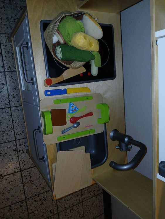 Kinderküche von Ikea mit Zubehör  7