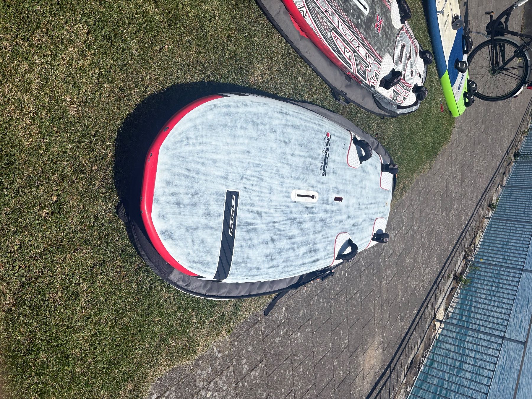 Planches de surf: RRD lightwind 150l – D'occasion à Unterlangenegg par dom_9mln