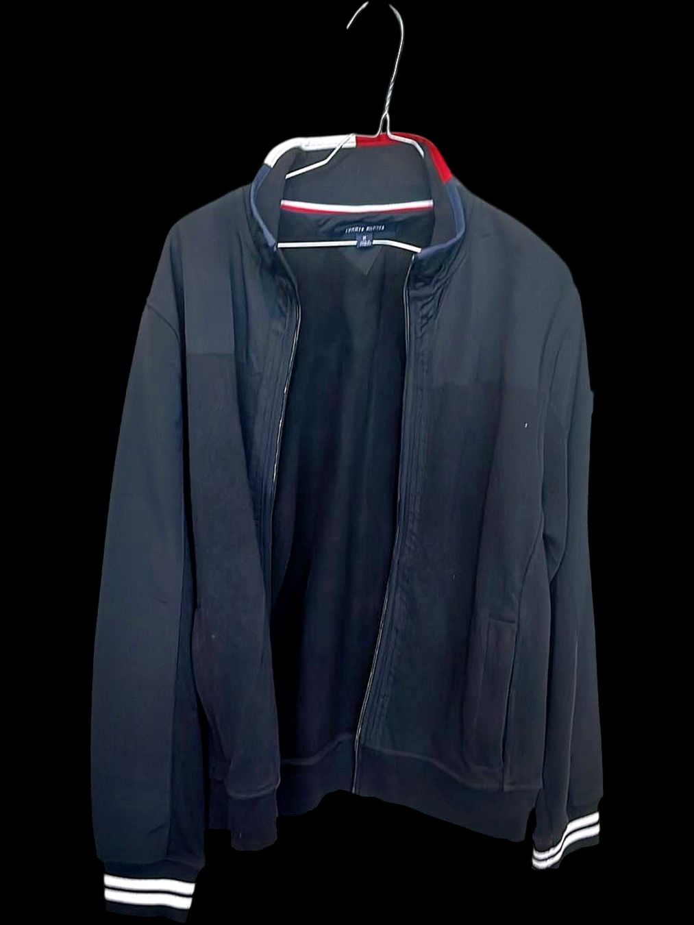 Tommy Hilfiger Giacche: Tommy Hilfiger Schwarze Bomberjacke - Größe M – Nuovo (secondo la descrizione) da Zug venduto da vinokilo 1