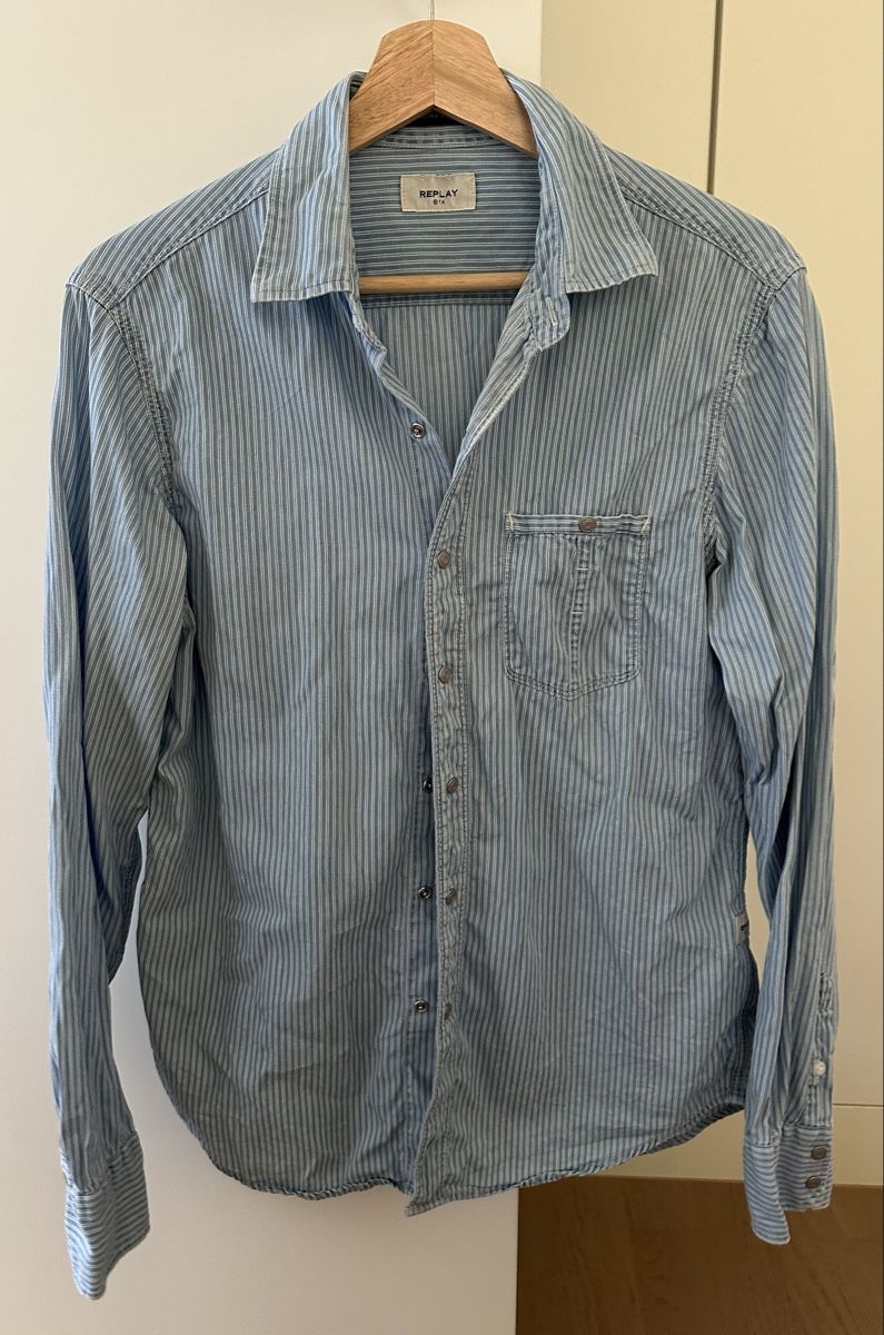 Replay Hemden: Chemise bleue - Replay  – Gebraucht aus Genève von AuTuMnLoveR