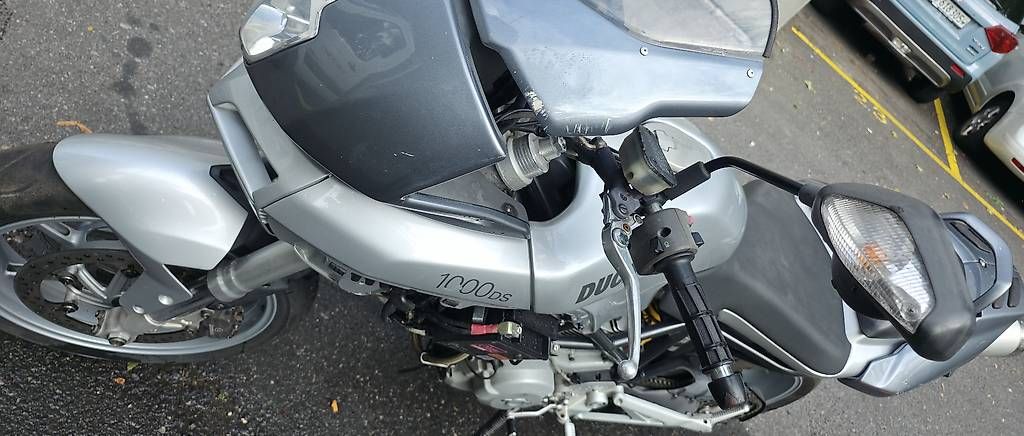 Touring: A vendre 1000ds ducati multistrada  – D'occasion à Lausanne par sui_y8w6 2