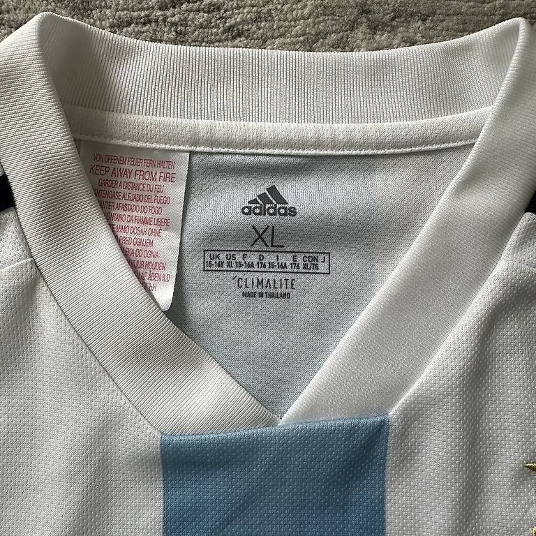 Canottiere & Pantaloni: Argentinien Nati Shirt – Usato da Hettiswil venduto da mat_8jyn 2