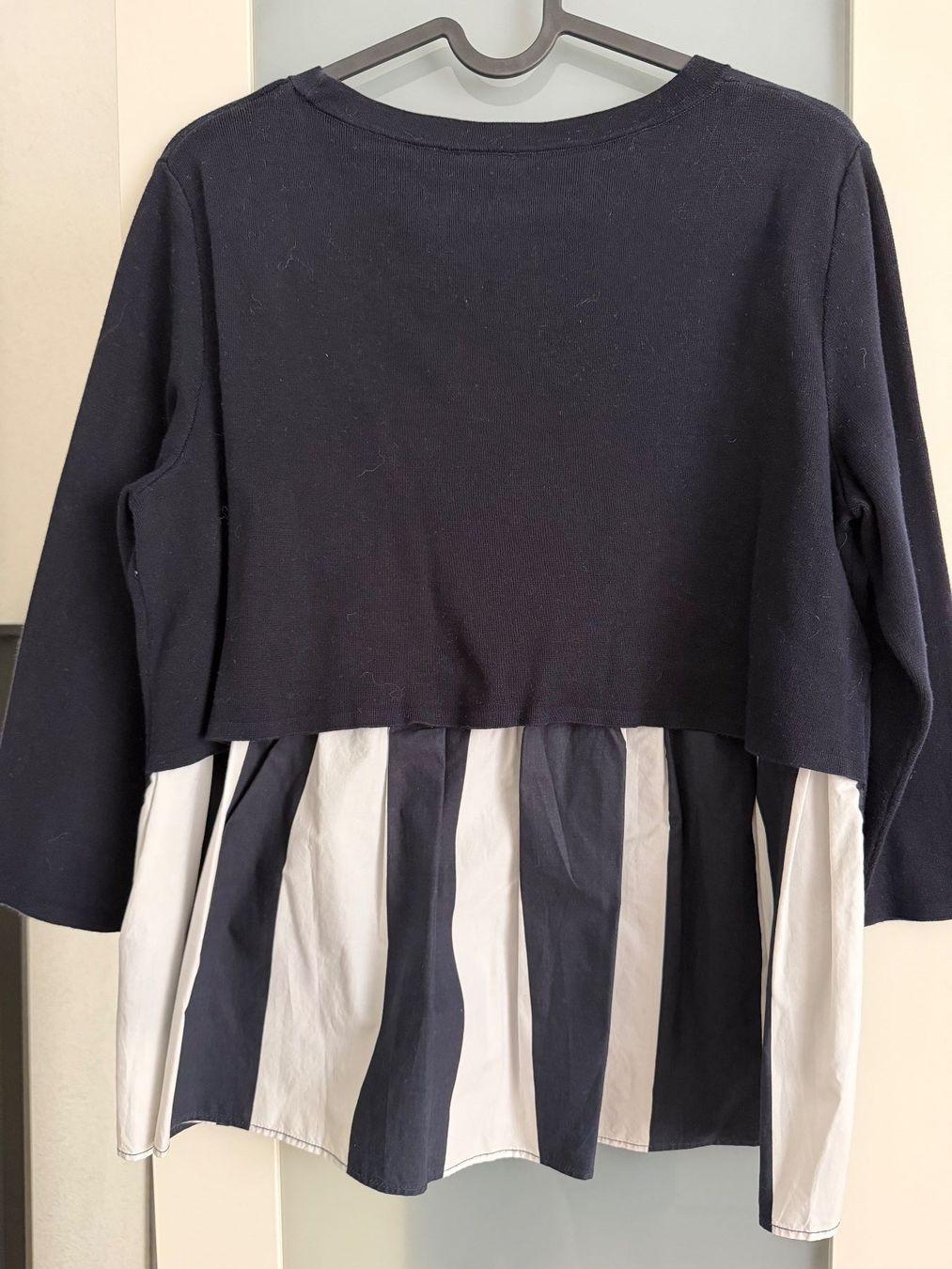 Cos Pulls & Sweat-shirts: COS Pullover Dunkelblau Gr S – D'occasion à Zürich par bgg