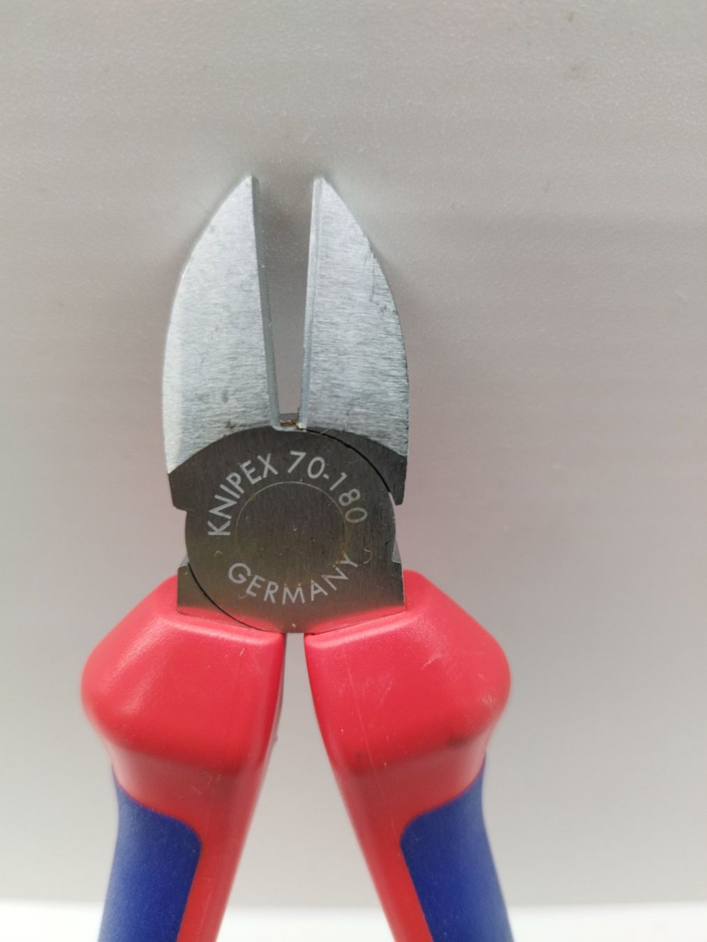 Knipex Alle Werkzeuge: Knipex Seitenschneider 180mm. – Neu (gemäss Beschreibung) aus Heerbrugg von ProBau-Liq 1