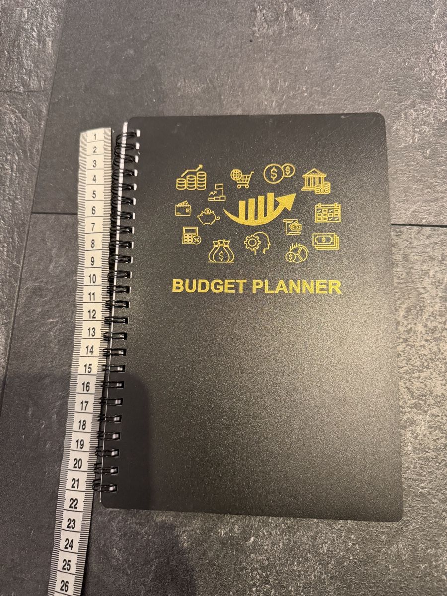Libri: Budget Planner Buch – Nuovo (secondo la descrizione) da Niederglatt ZH venduto da vul_v86c 3