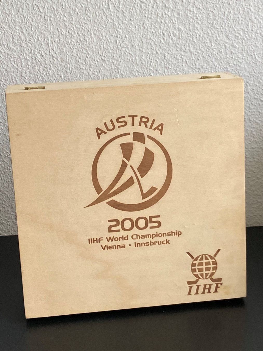 Albums: Souvenir Eishockey WM 2005 Wien – D'occasion à Unterengstringen par Lastchance