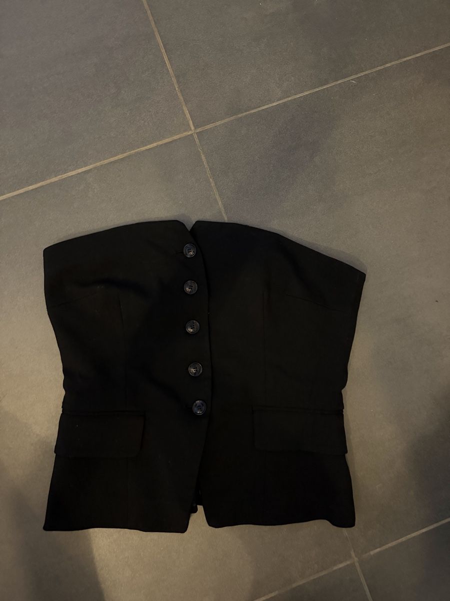Top: Elegantes Top Damen Grösse M – Usato da Bern venduto da Josydem 1