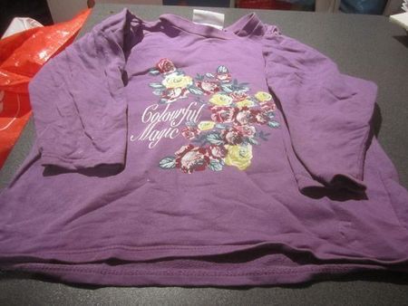Pullover Grösse 110, lila, Aufschrift