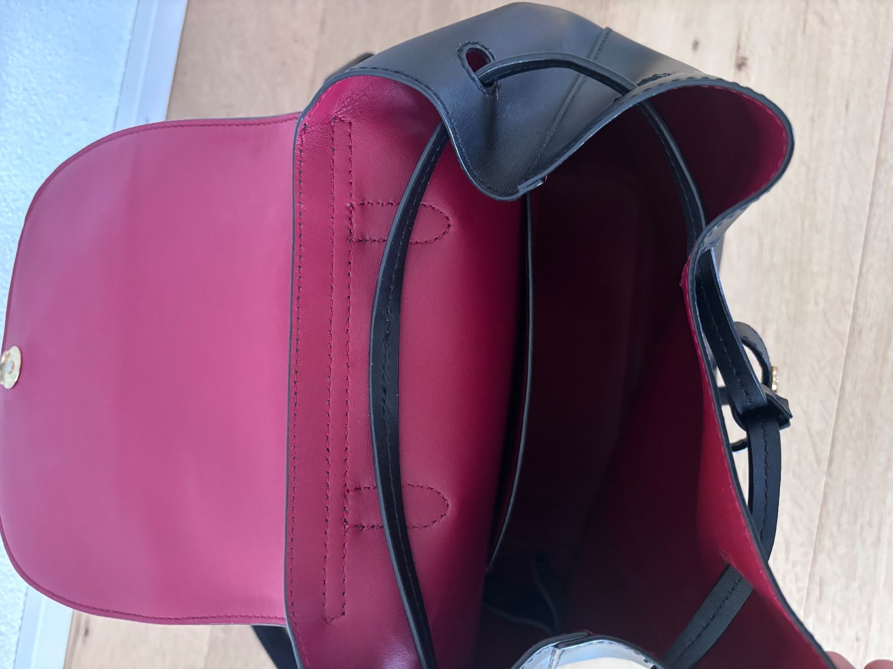 Ralph Lauren Zaini: Ralph Lauren Drawstring Leather Backpack – Usato da Winznau venduto da Lauralavera1 8