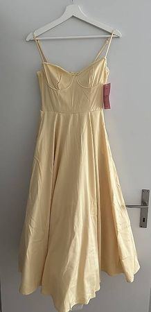Butter Yellow Midi Dress