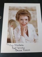 Nancy Reagan - handsigniert 20x25