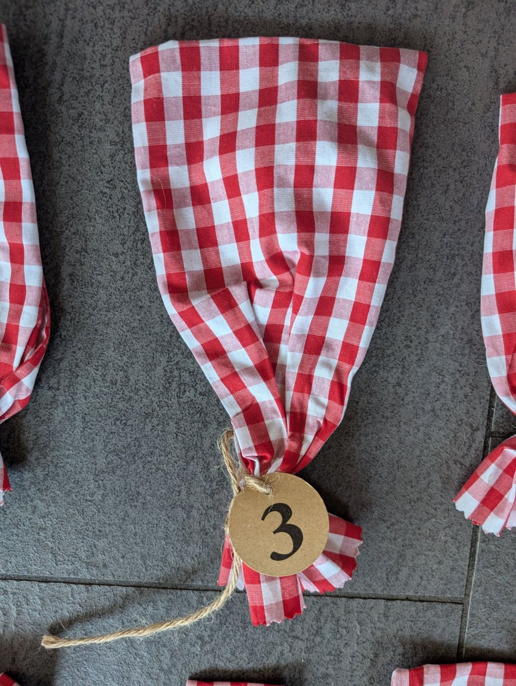 Calendari: Advents-Säckli – Nuovo (secondo la descrizione) da Appenzell Enggenh. venduto da vario414 1