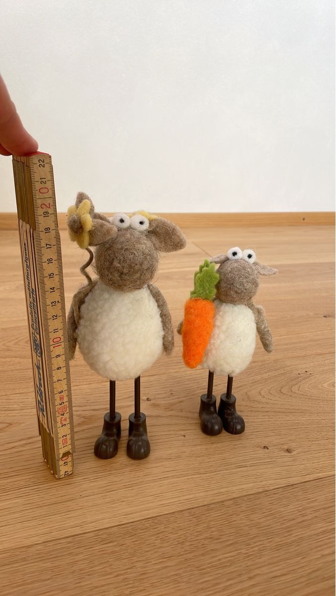 Tutte le decorazioni: Moutons déco laine – Usato da Hérémence venduto da saburan