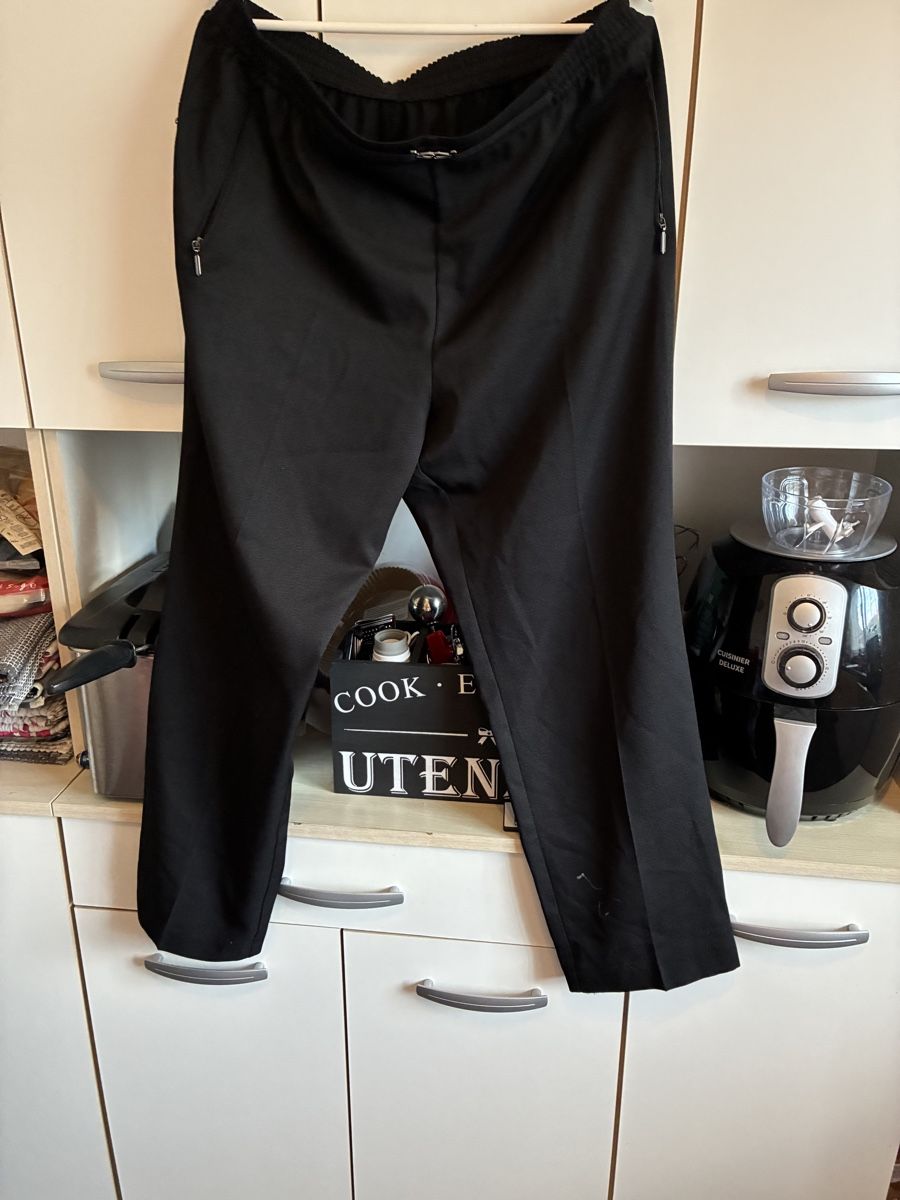 Pantaloni: Hose – Usato da Ostermundigen venduto da Didi-Mader