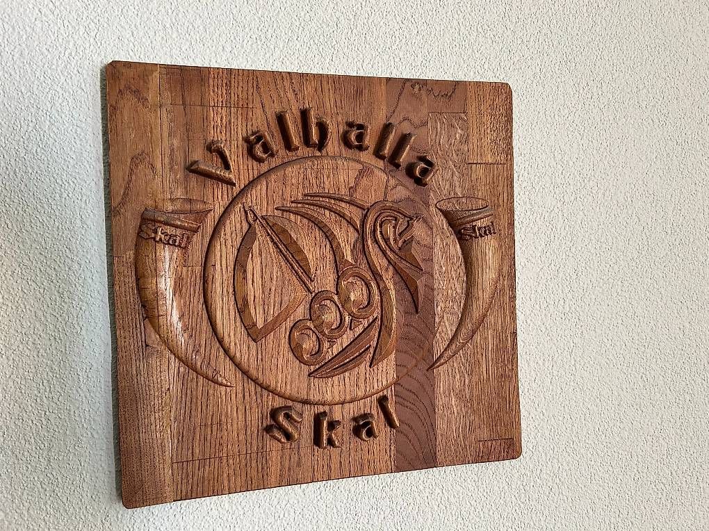 Articoli in legno: Holzreliefs Wikinger/Keltisch 3er-Set, Eiche – Usato da Gümligen venduto da ESCreativwork 2
