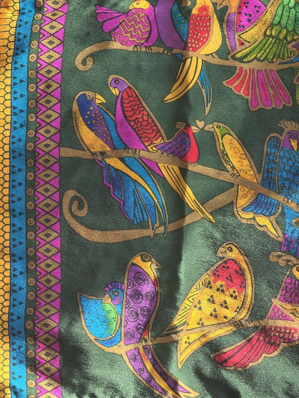 Foulard & Sciarpe: Seidenschal – Nuovo e nell'imballaggio originale da Frauenfeld venduto da Schenken-mit-Herz 1