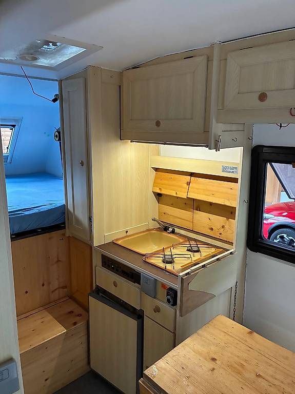 Veicoli da campeggio: Pick Up cellule aménagé camper 4x4  – Usato da Chesières venduto da henchozc 1