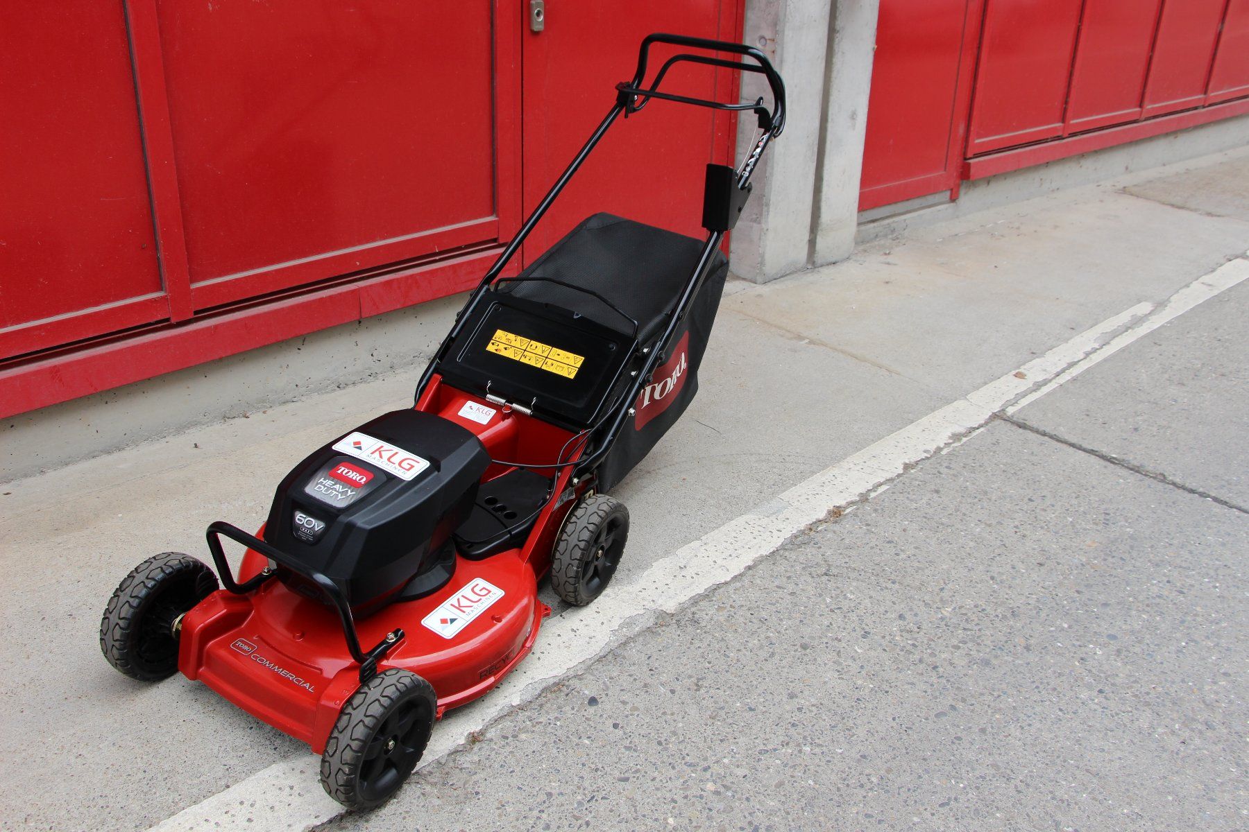 Toro Tagliaerba: Toro Elektro Rasenmäher 22275T – Nuovo (secondo la descrizione) da Zollikofen venduto da klg-maschinen 1