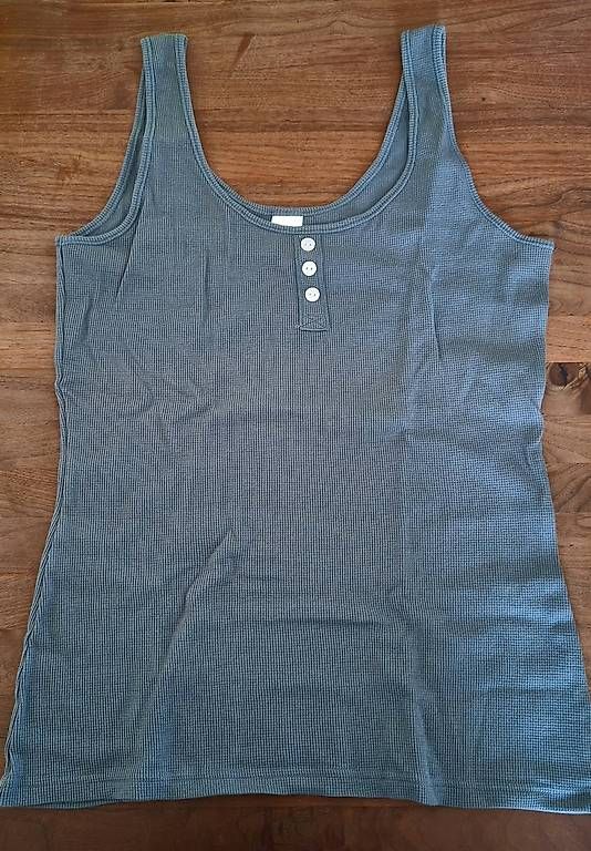 Bench T-Shirts: Tshirts NEU Marke BENCH – Neu (gemäss Beschreibung) aus Inwil von michaela0611 2