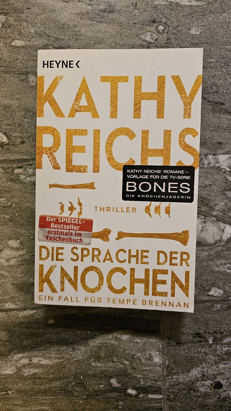Libri: Kathy Reichs, Die Sprache der Knochen – Nuovo (secondo la descrizione) da Birmensdorf ZH venduto da Phoenyx15
