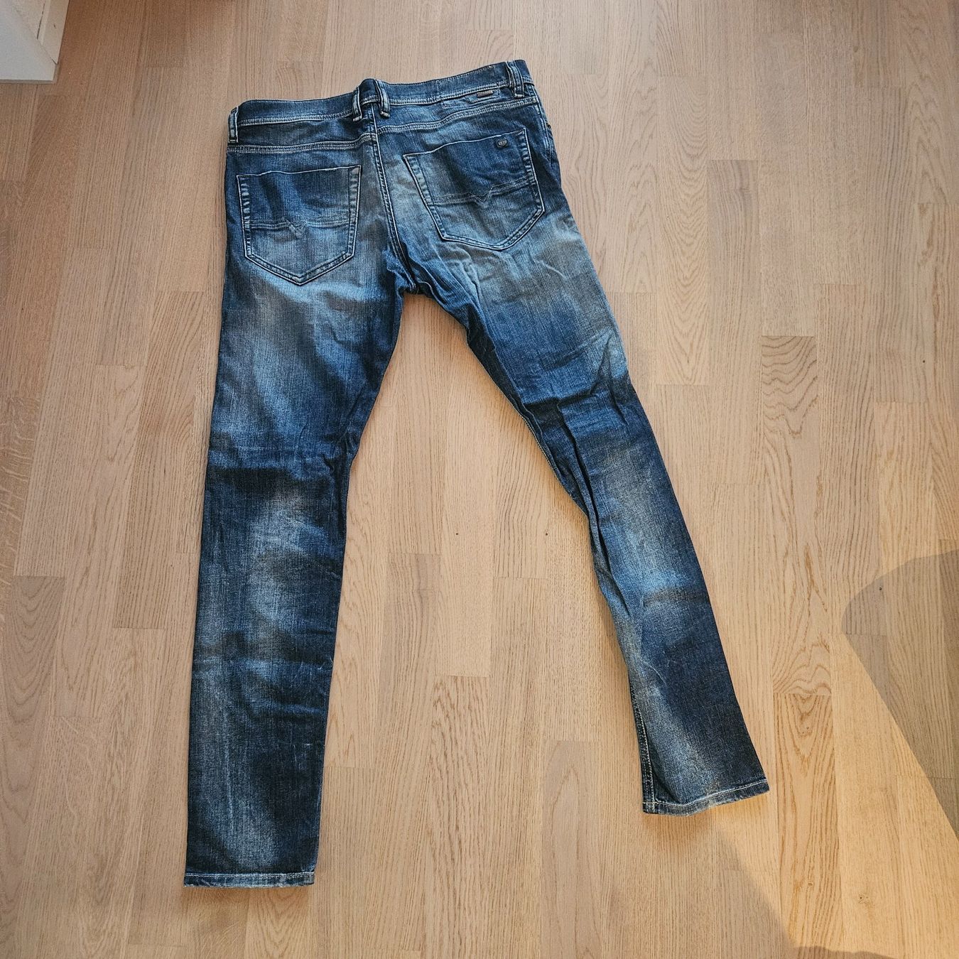 Diesel Jeans: Diesel Tepphar Stretch Slim Carrot 32/32 – Usato da Eglisau venduto da kaya024 4