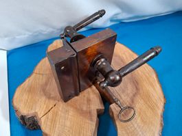 1 antikes Tür Schloss mit Schlüssel, DM4cm (3796X#TBS1)