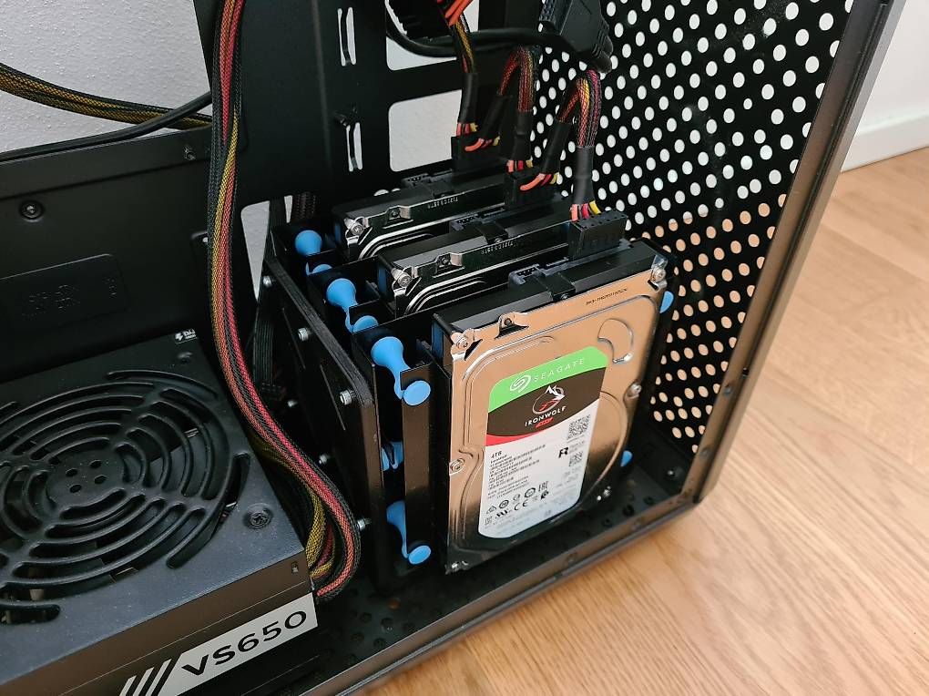 Custodie: Coolermaster MasterBox Q500L mit Corsair VS650 – Usato da Winterthur venduto da sha_9rm5 4
