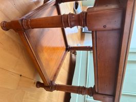 Antiker, kleiner Tisch / Beistelltisch Holz, 45x50x50 cm(156