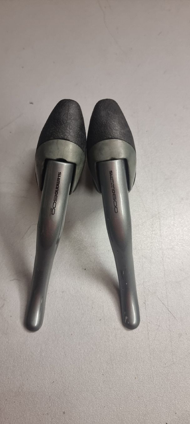 Shimano Pezzi di ricambio: Shimano 600 Bremshebel – Usato da Seon venduto da Stibinio