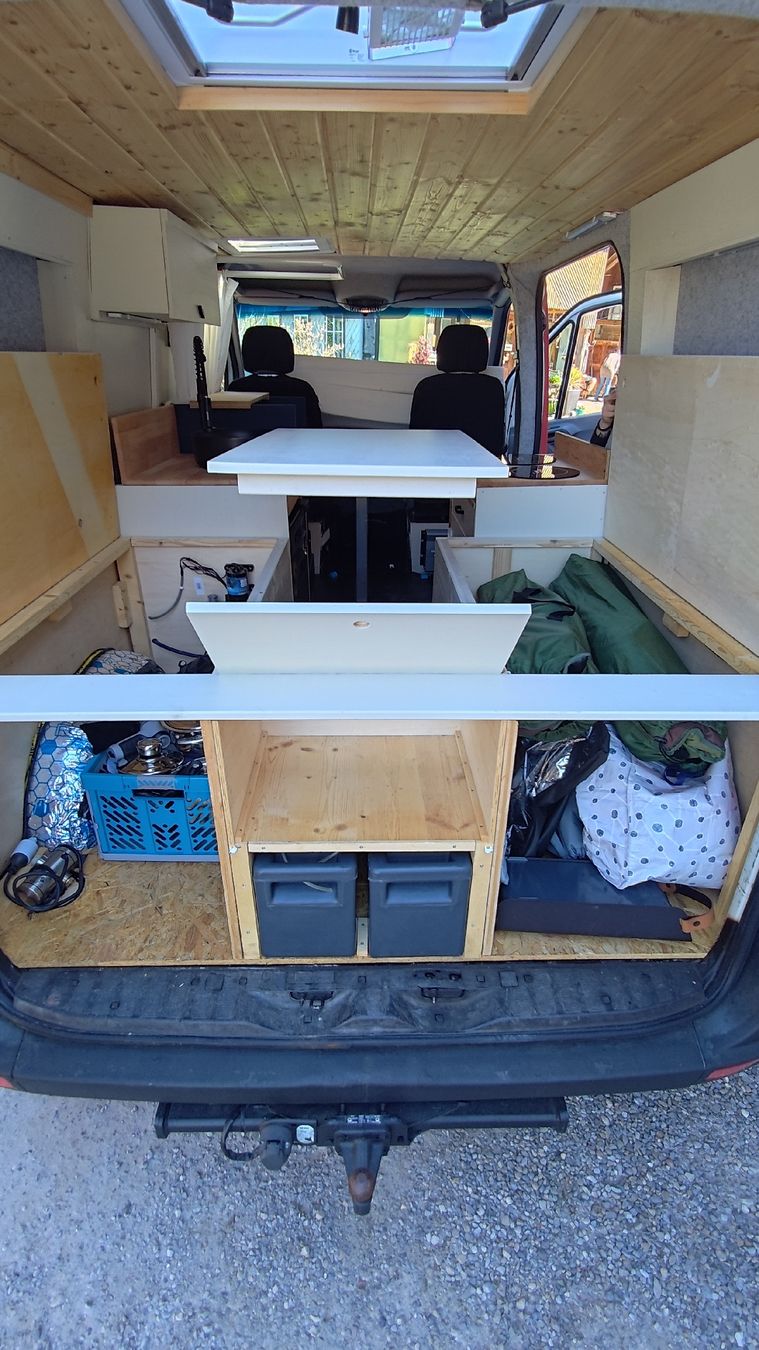 VW Camping Fahrzeuge: VW Crafter Campervan – Gebraucht aus Saland von Ph.Kaeser 5