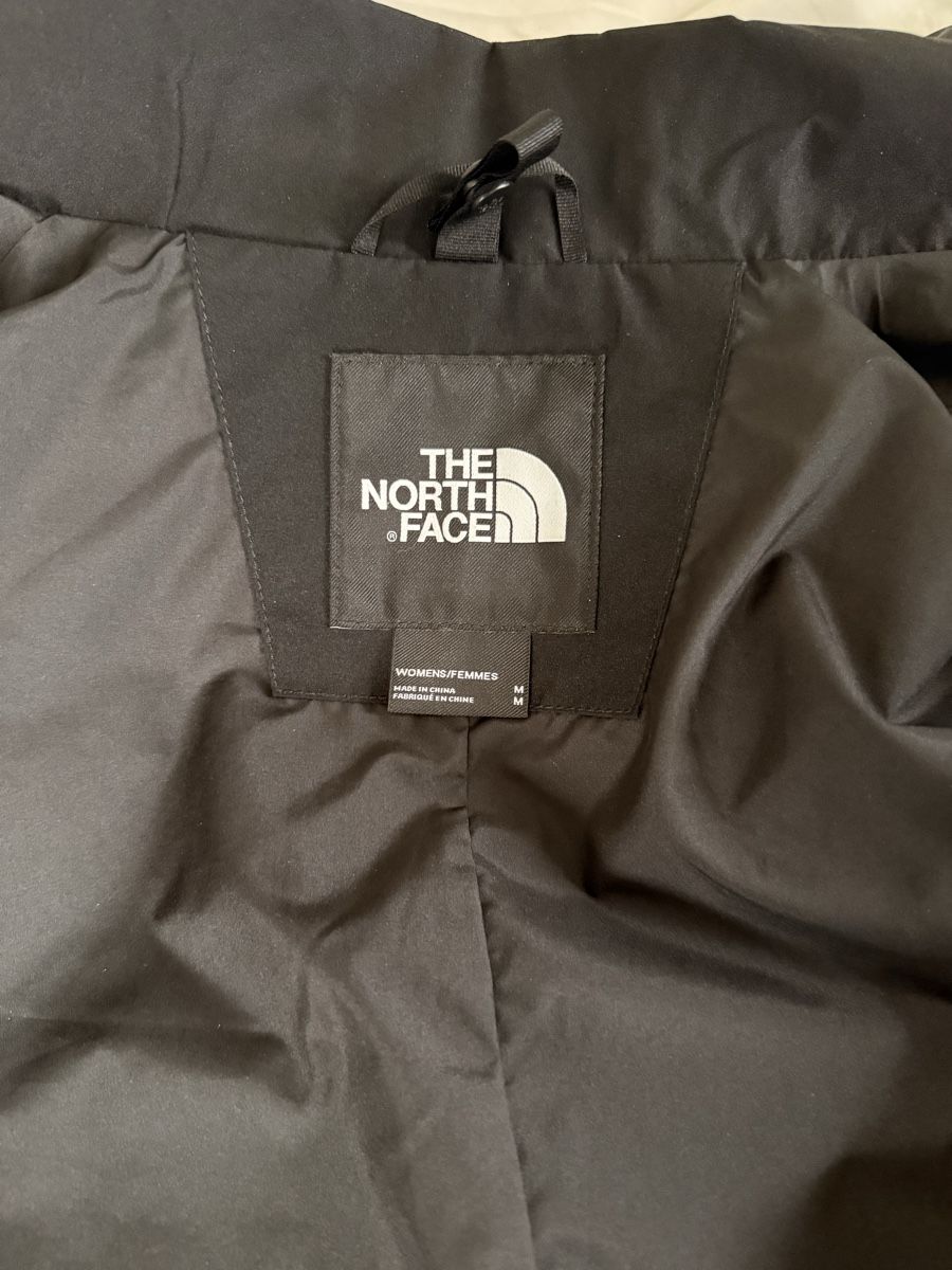 North Face Cappotti: The North Face Jacke W, Grösse M, schwarz – Usato da Steffisburg venduto da val_52y6 3