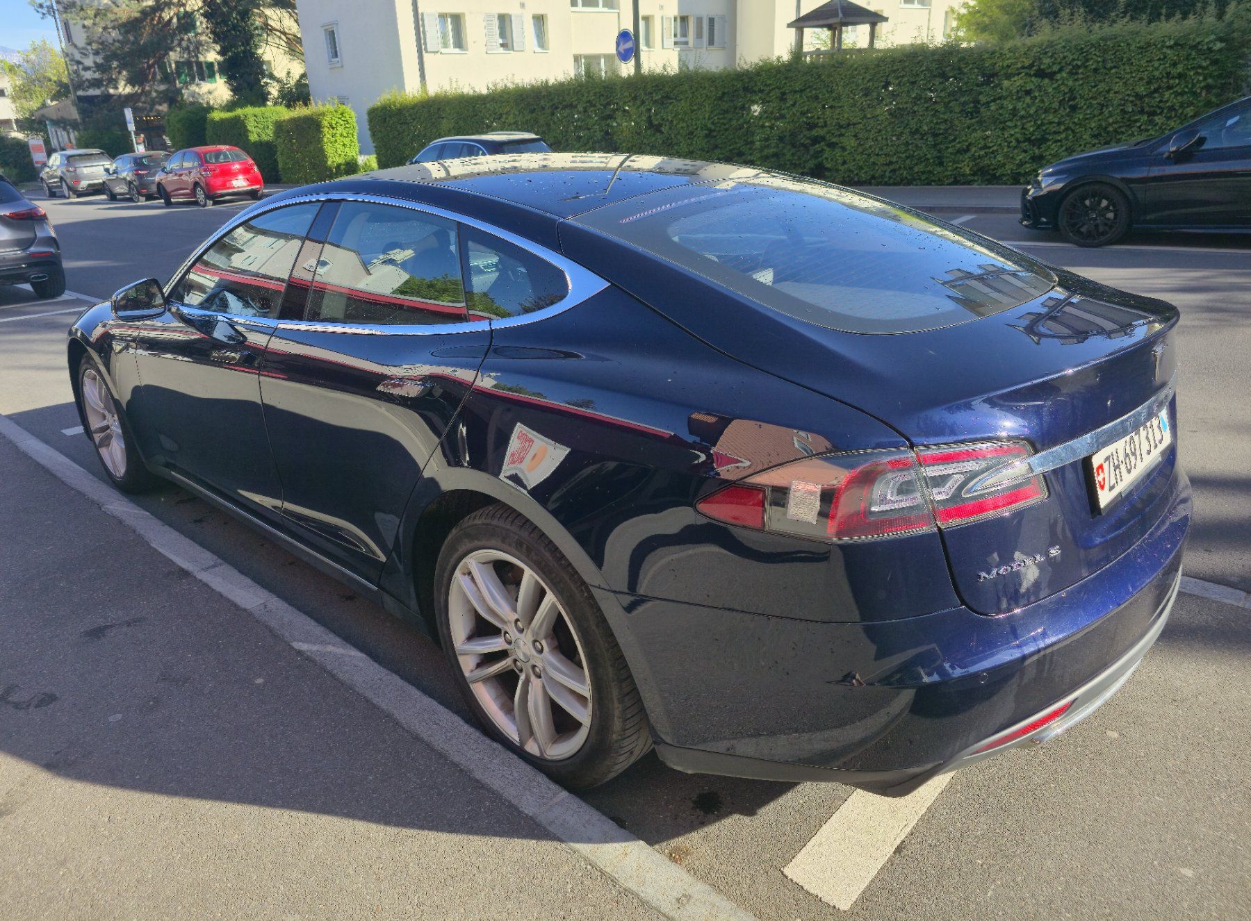 Tesla Automobili: Tesla Model S 85 - Battery Gut! – Usato da Stäfa venduto da pelleva 1