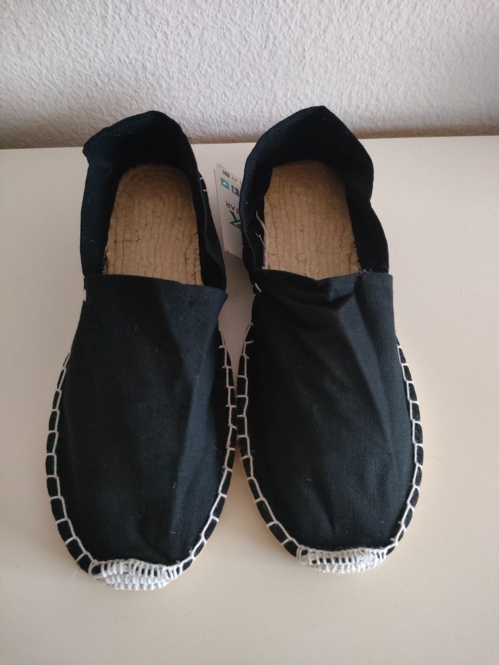 Herrenschuhe: Wunderschöne Schuhe Espadrilles Unisex schwarz – Neu (gemäss Beschreibung) aus Dietikon von MJ_Sporting