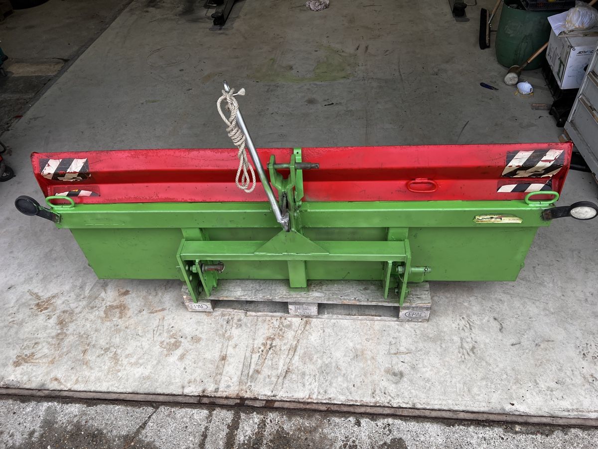 Accessoires tracteur, véhicule agricole: Kippschaufel – D'occasion à Degersheim par hansli44