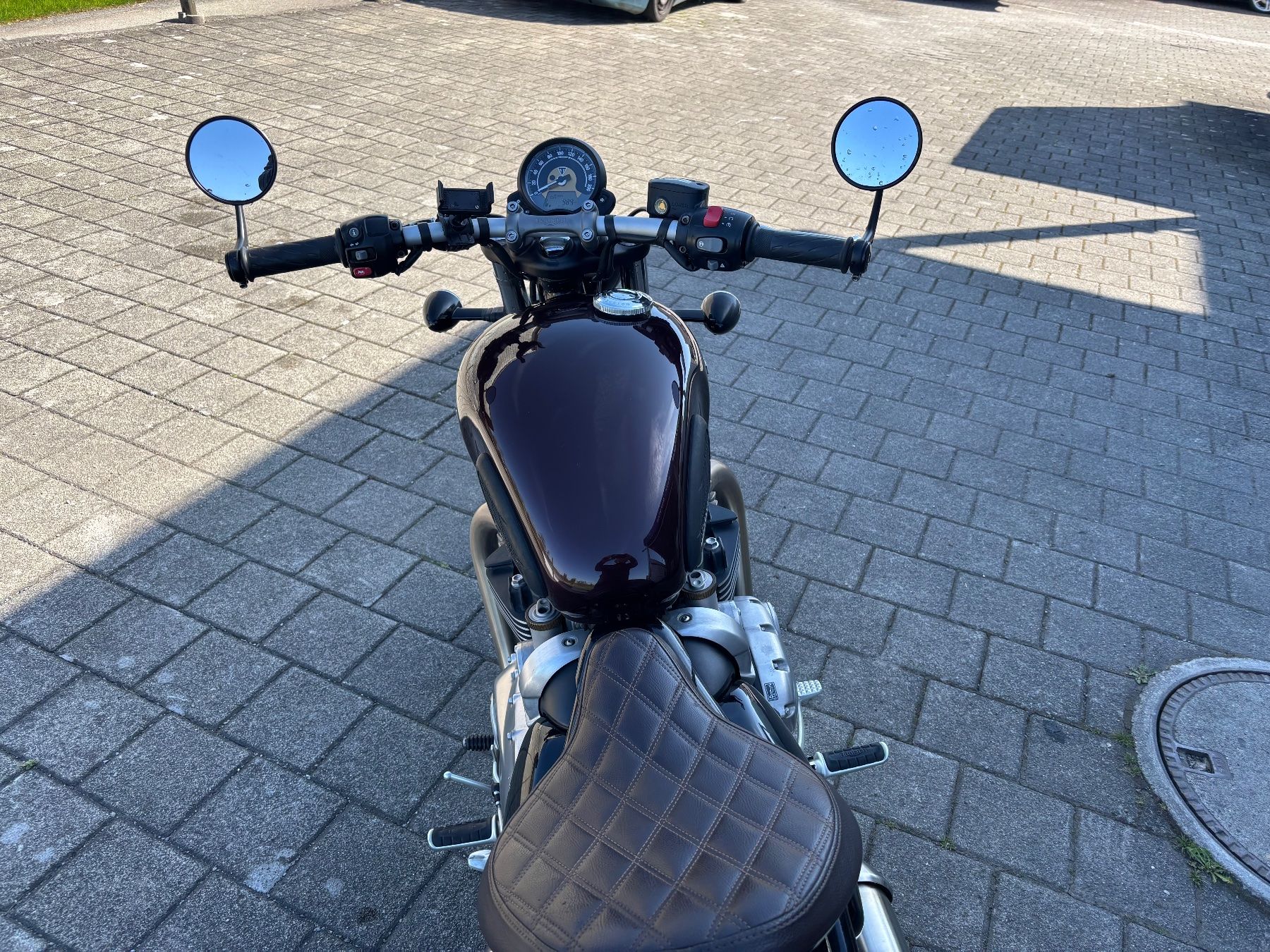 Triumph Chopper: Triumph Bonneville 1200 Bobber – Usato da Bernhardzell venduto da Dorota07 6