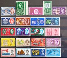 GB / UK: Lot des timbres neufs ** des années 1960 à 1965