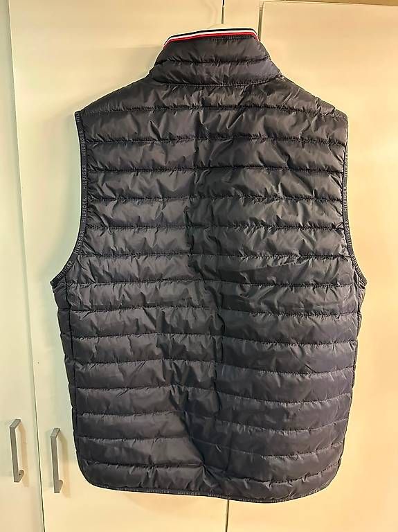 Tommy Hilfiger Gilets: Tommy Hilfiger Weste - Grösse L – D'occasion à Goldach par Fox_Man 1