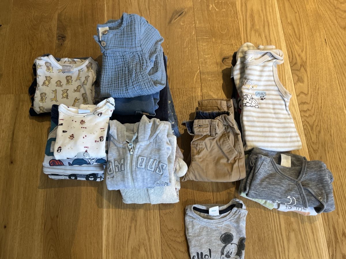 Lotti & Set di vestiti: Kleiderpaket 68 – Nuovo (secondo la descrizione) da Riehen venduto da chr_h8fh 1