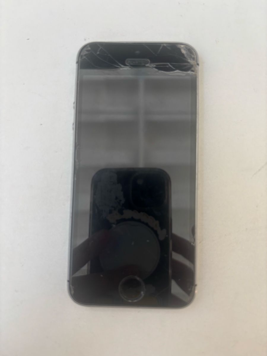 Apple Telefoni cellulari / Smartphones: iPhone -defekt – Difettoso da Lausanne venduto da ali_eddine 1