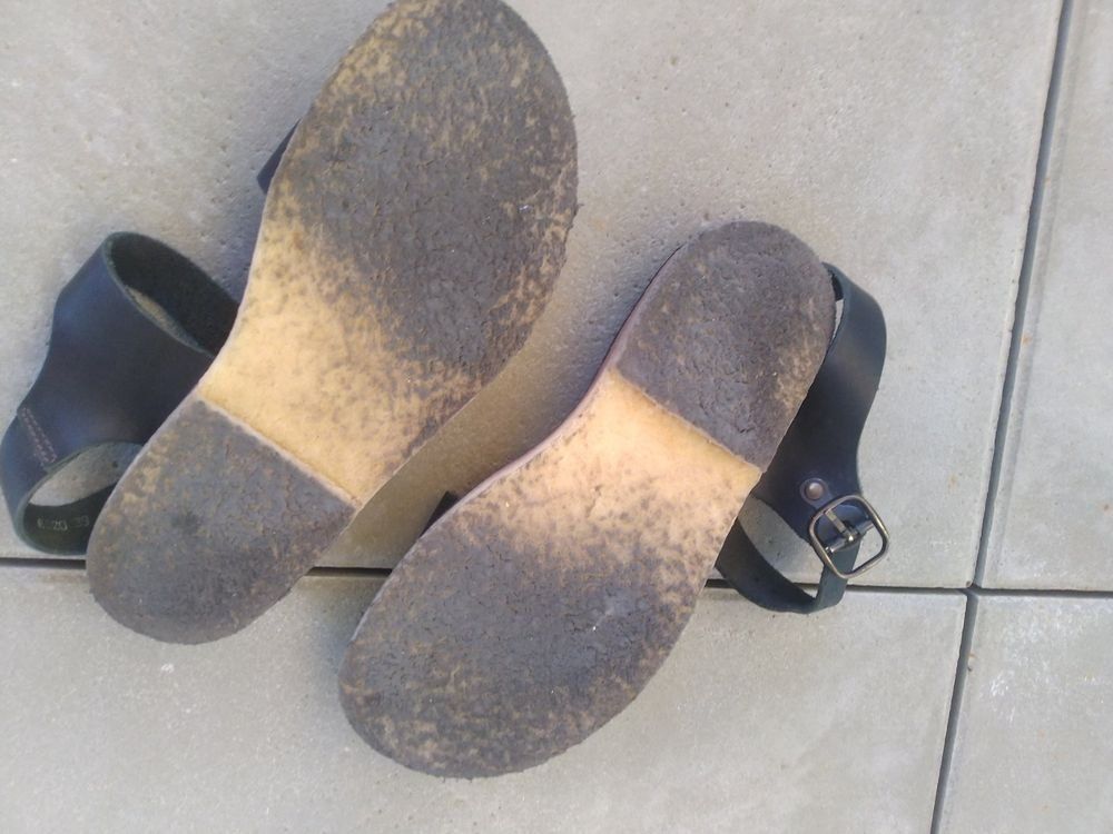 Damenschuhe: Sandalen Duckfeet Grösse 39 – Gebraucht aus Zürich von Mariaov 1