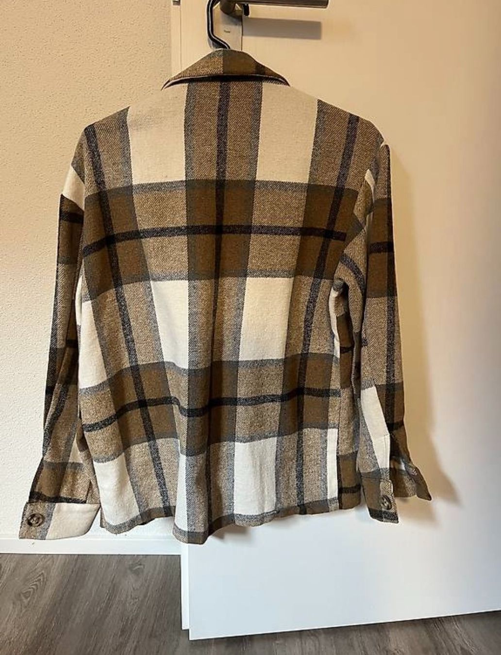 Shein Camicette: Hemd kariert braun beige Grösse XS – Usato da Erstfeld venduto da imla_ 1